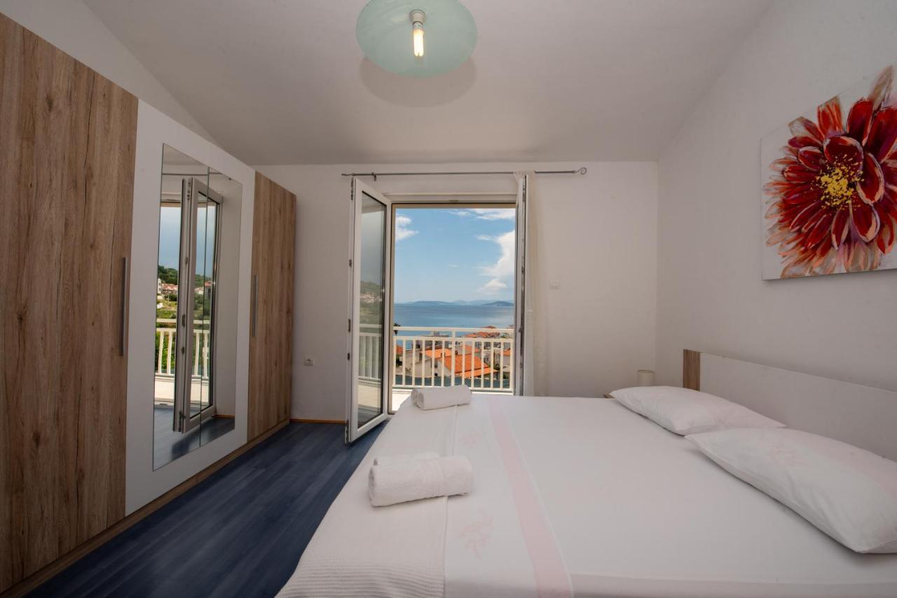 Andrija Holiday home *
